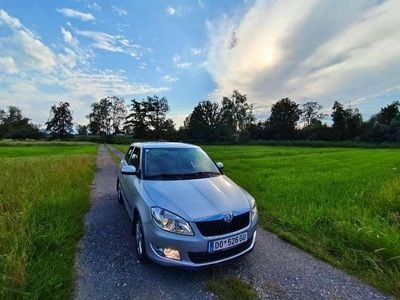 Gebraucht Skoda Fabia Ambition 75 PS (55 kW) 2014 Silber Kombi