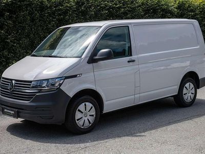 Weiß Gebraucht 2024 VW Transporter Van | € 34.710