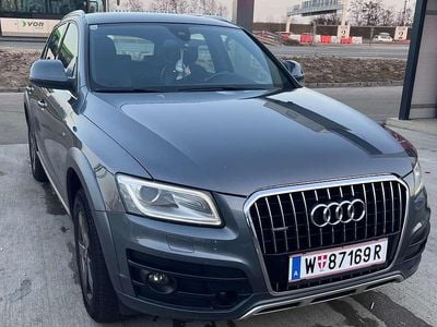 Grau Gebraucht 2013 Audi Q5 SUV | € 18.000 (Etwas zu teuer)