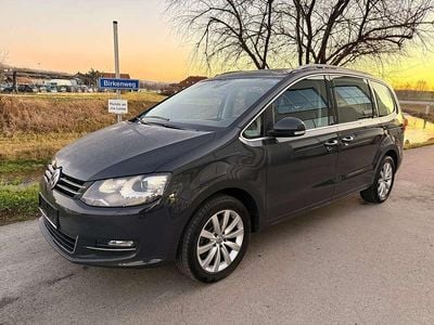 Mittelgrau normal Gebraucht 2020 VW Sharan Business+ Van / Kleinbus | € 28.900 (Teuer)