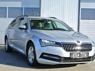 Silber Gebraucht 2022 Skoda Superb Kombi | € 21.390 (Guter Preis)