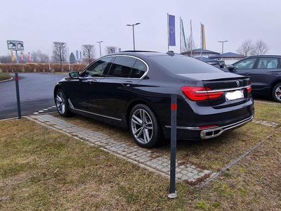 Gebraucht 2016 BMW 730 Limousine | € 22.800