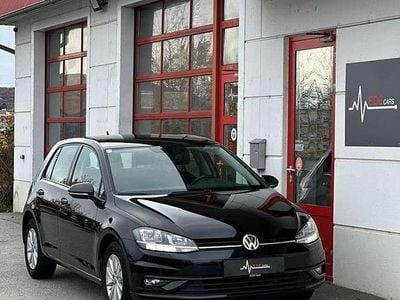 Schwarz Gebraucht 2018 VW Golf VII Trendline Kleinwagen | € 14.990 (Guter Preis)