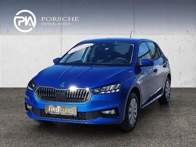 Mittelblau metallic Neu 2025 Skoda Fabia Essence Kleinwagen | € 16.980 (Superpreis)
