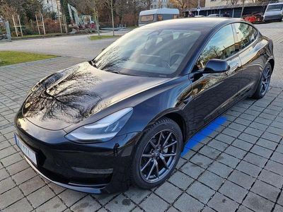 Schwarz Gebraucht 2020 Tesla Model 3 Long Range AWD Limousine | € 25.990 (Etwas zu teuer)