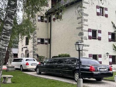 Weiß Gebraucht 2008 Lincoln Town Car Limousine | € 21.600