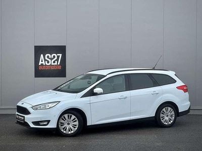 Weiß Gebraucht 2015 Ford Focus Titanium Limousine | € 7.600 (Fairer Preis)