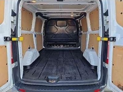 Weiß Gebraucht 2016 Ford Transit Custom Basis Van | € 13.000 (Fairer Preis)