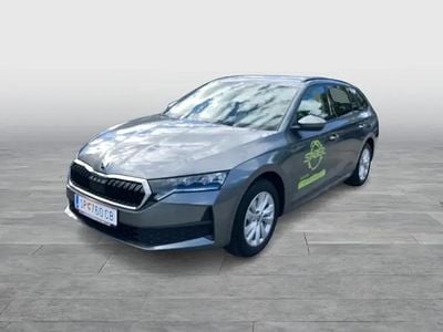 Mittelgrau metallic Neu 2025 Skoda Octavia Essence Kombi | € 29.990 (Guter Preis)