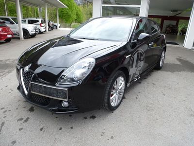 Gebraucht 2017 Alfa Romeo Giulietta Super Kleinwagen | € 15.300 (Etwas zu teuer)