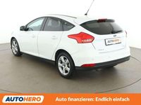 Gebraucht Ford Focus Titanium 125 PS (91 kW) 2015 Weiß Kleinwagen