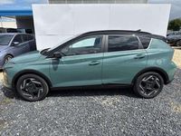 Neu Hyundai Bayon Premium 99 PS (72 kW) 2025 Grün SUV