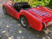 gebraucht Triumph TR3 guter Zustand steht zum Verkauf