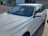 Gebraucht BMW 318 Sport Line 150 PS (110 kW) 2016 Weiß Kombi