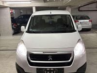 Gebraucht Peugeot TePee Active 98 PS (72 kW) 2016 Weiß Kombi