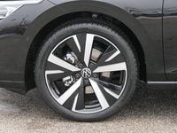 Neu VW Golf VIII Business 150 PS (110 kW) 2026 Schwarz  metallic Kombi
