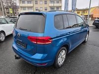 Gebraucht VW Touran Comfortline 122 PS (89 kW) 2022 Grau Van / Kleinbus