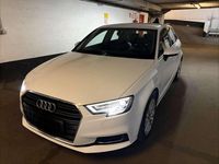 Gebraucht Audi A3 Sportback 116 PS (85 kW) 2018 Weiß Kleinwagen