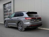 Neu VW Touareg R 340 PS (250 kW) 2025 Grau SUV