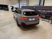 Gebraucht BMW 550e M Sport 489 PS (359 kW) 2025 Grau Kombi
