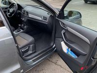 gebraucht Audi Q3 20 TDI quattro DPF S-tronic