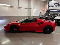 gebraucht Ferrari F8 Spider Grosse Carbon Paket