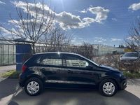 Gebraucht VW Polo Trendline 60 PS (44 kW) 2015 Schwarz Limousine