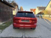 Gebraucht Volvo XC60 R-Design 303 PS (222 kW) 2020 Rot SUV