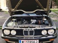 gebraucht BMW 518 