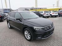Gebraucht VW Tiguan Allspace Highline 150 PS (110 kW) 2021 Schwarz SUV