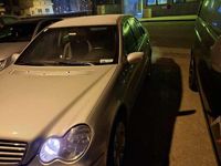 Gebraucht Mercedes C200 Classic 122 PS (89 kW) 2004 Limousine