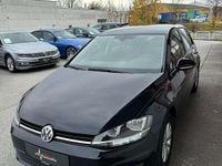 Gebraucht VW Golf VII Trendline 110 PS (80 kW) 2018 Schwarz Kleinwagen