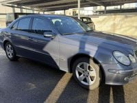 gebraucht Mercedes E320 Avantgarde CDI Aut.