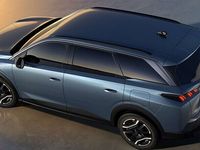 Neu Peugeot e-5008 Allure 157 kW (214 PS) 2025 SUV