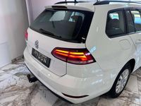 Gebraucht VW Golf VII 116 PS (85 kW) 2019 Weiß Kombi
