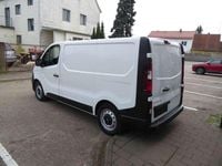 Gebraucht Opel Vivaro 95 PS (69 kW) 2019 Weiß Van / Kleinbus