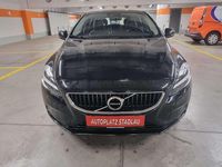 Gebraucht Volvo V40 Momentum 150 PS (110 kW) 2018 Schwarz Kombi