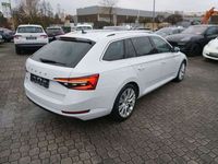 gebraucht Skoda Superb Kombi 2,0 TDI Style DSG *LED+NAVI+18""ALU*