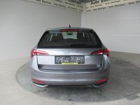 gebraucht Skoda Scala 1,0 TSI Essence DSG *Sitzheizung *Spurassistent *L