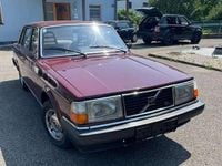 Gebraucht Volvo 244 97 PS (71 kW) 1982 Rot Limousine