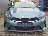 Gebraucht Kia Ceed 140 PS (102 kW) 2024 Weiß Kleinwagen