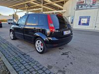 gebraucht Ford Fiesta Ambiente 13 8V