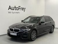 Gebraucht BMW 330e Shadowline 184 PS (135 kW) 2021 Saphirschwarz