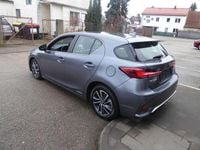 Gebraucht Lexus CT200h Executive Line 99 PS (72 kW) 2020 Grau Limousine