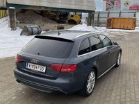 gebraucht Audi A4 Avant 30 TDI DPF quattro Aut.