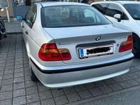 Gebraucht BMW 320 150 PS (110 kW) 2003 Limousine