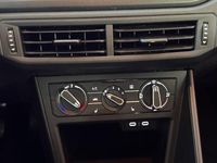 Neu VW Taigo 95 PS (69 kW) 2026 Silber  metallic SUV