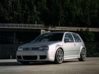 Gebraucht VW Golf IV R 241 PS (177 kW) 2002 Silber Limousine