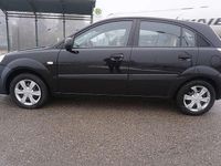 gebraucht Kia Rio 1,5 CRDi Motion
