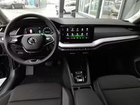 gebraucht Skoda Octavia Combi TOUR 2,0 TDI DSG *LED & DYN BLINKER / VIR...